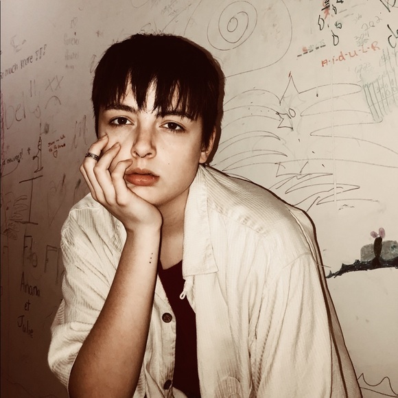 Meet your Posher, Florence - Picture 1 of 1